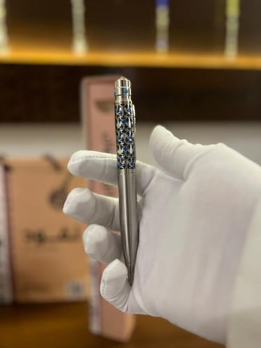 قلم باشا أزرق