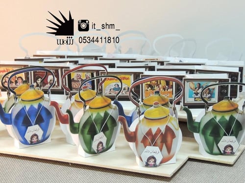 توزيعات التأسيس و يوم الجدة ابريق قديم 18 حبة