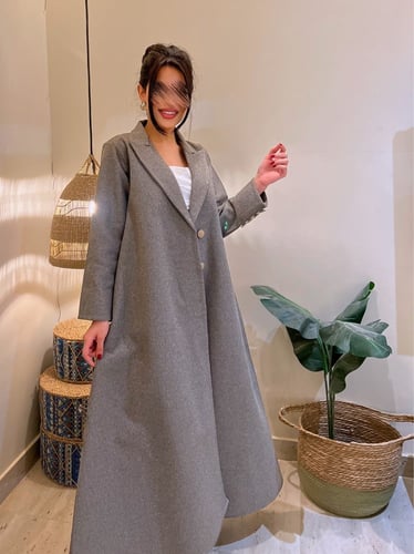 W005 - عباية شتوية بليزر