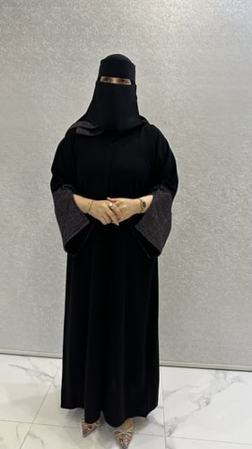 عباية ساره
