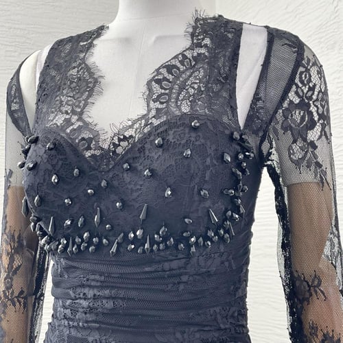 فستان مخمل دانتيل