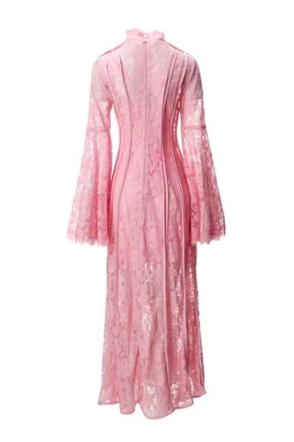 W142فستان دانتيل طويل