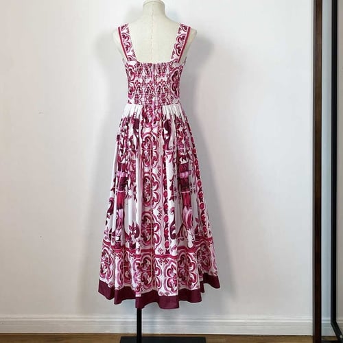 W8فستان كريب منقوش بالازرق