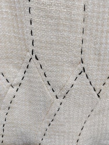 W63فستان ميد مع نفشه بسيطه