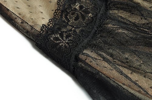 W22فستان طبقات دانتيل