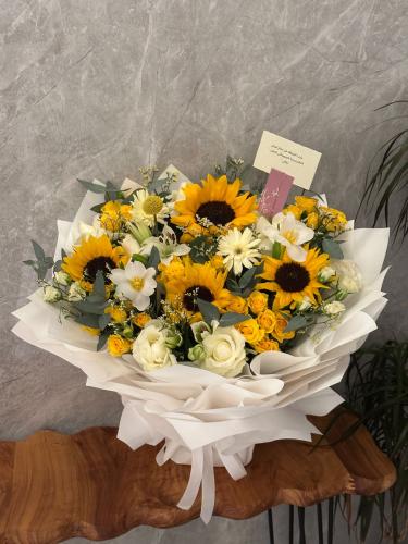Sunflower bouquet