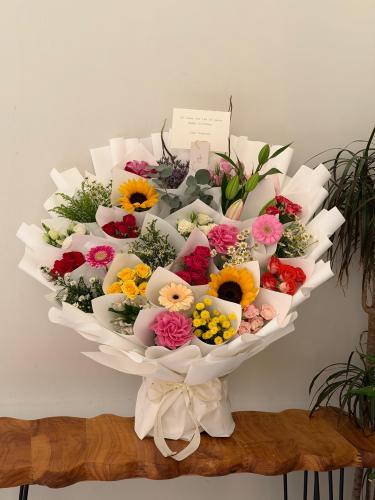The bouquet of life