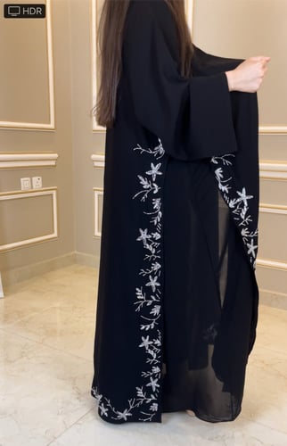 القماش كريب ملكي +شيفون بالجوانب