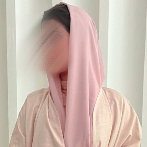 طرحه وردي غامق ساده