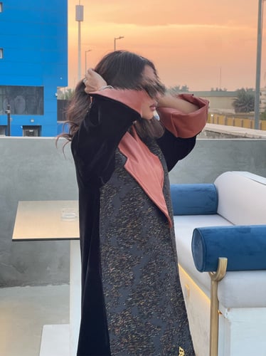 القماش تفته مطرز + مخمل + جلد (شحن فوري)