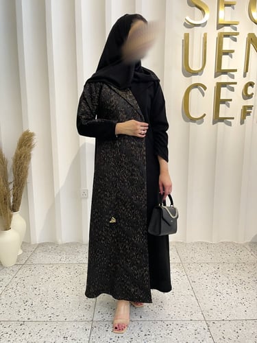 قماش كريب ملكي