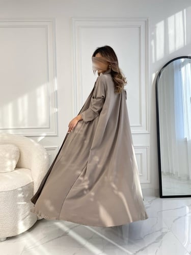 القماش كريب ملكي وكسرات