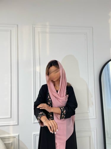 القماش كريب مع تطريز