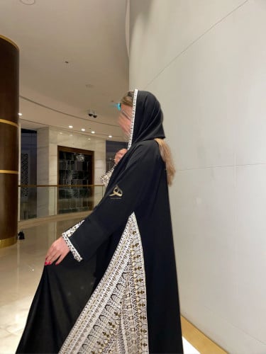 قماش كريب ملكي