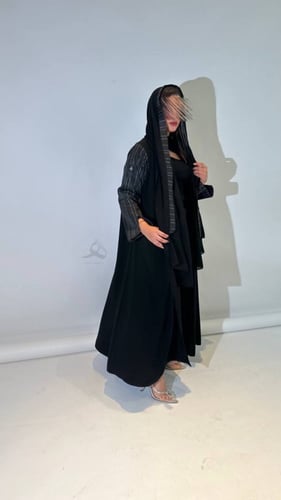 القماش كريب ملكي - شانتون مع كرستال