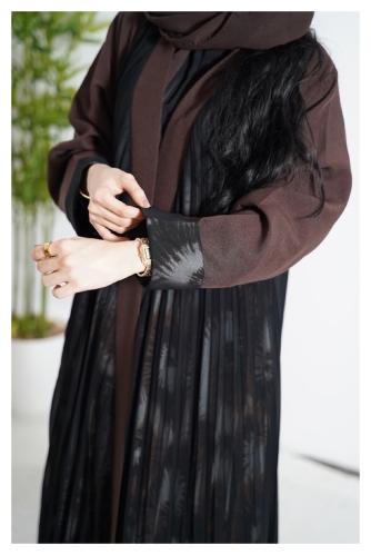 عباية حلا – بنقشة مشجرة وقماش شيفون مبطن