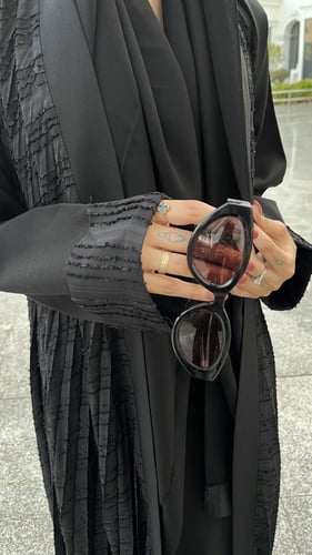 عباية مهرة اسود