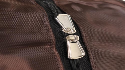 شنطة مدرسية