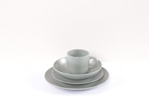 طقم سفرة من البورسلين لـ 4 أشخاص 16 قطعة