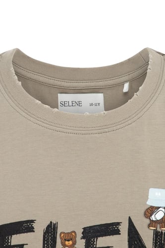 تيشيرت بقصة عادية للأطفال بشعار SELENE - زيتي