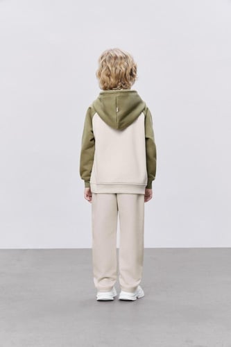 هودي أوف وايت و رمادي فاتح للأطفال