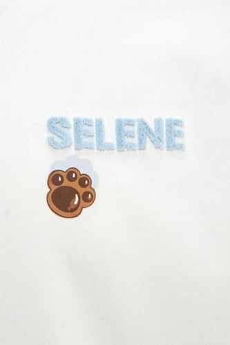 تيشيرت بقصة عادية للجنسين وطباعة الدب المرح - أوف...