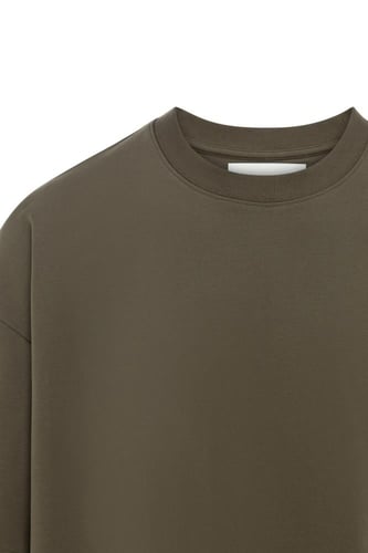 تيشيرت أوفرسايز بشعار مطرز على الصدر للجنسين - زيت...