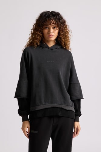 هودي بقصة واسعة Acid Wash وأكمام من لون مختلف للجن...