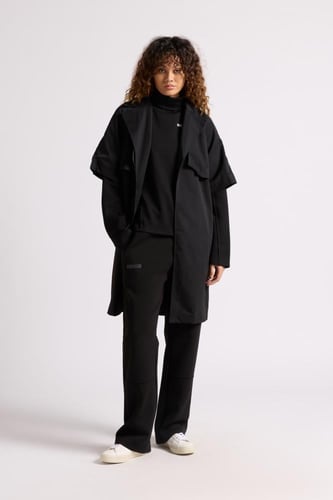 معطف بقصة واسعة بحزام للنساء أسود