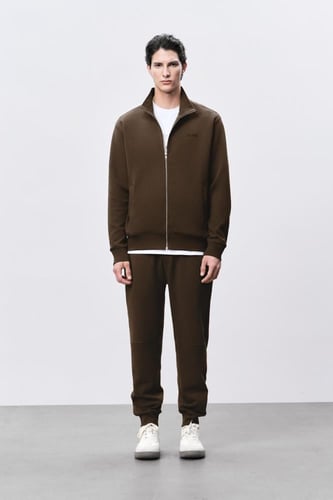 جاكت رجالي إنترلوك أخضر زيتي