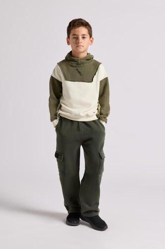 هودي بقصة واسعة ورقبة عالية بشعار سيلين أخضر للأطف...