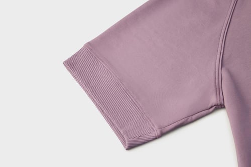 تيشيرت إنترلوك بنفسجي للجنسين