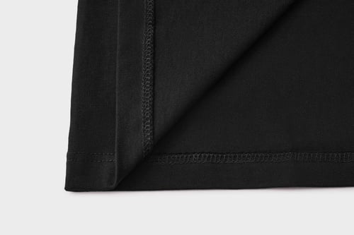 تيشرت أسود رجالي