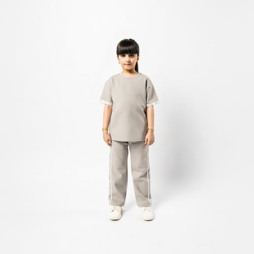 بنطلون رمادي بقصة مستقيمة للأطفال مع حزام خصر وأرب...