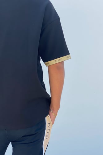 Classic Black t-shirt