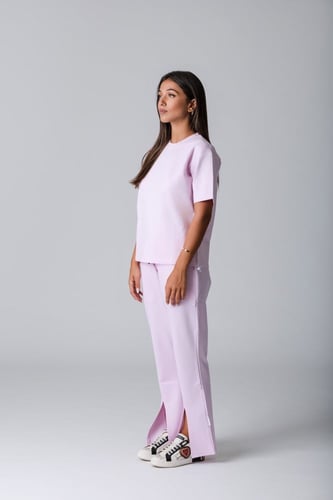 تيشيرت أواي وردي