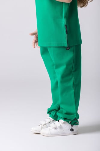 بنطلون أواي أخضر للأطفال