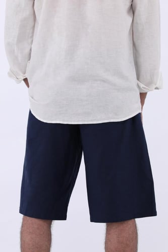 Coastline Ease – شورت خفيف بنَفَس صيفي كحلي