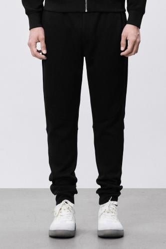 بنطال أسود رجالي