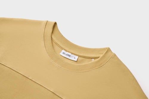 تيشيرت إنترلوك بيج للجنسين