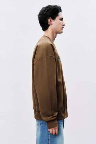 سويتر بني رجالي