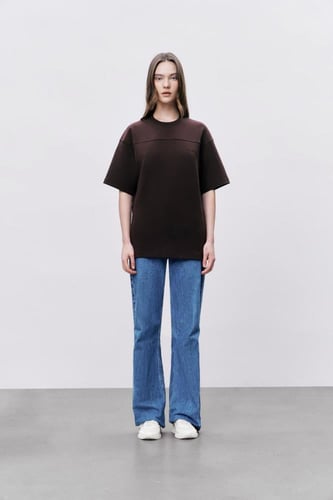 تيشيرت إنترلوك بني للجنسين