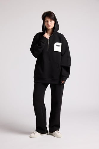 هودي بجيب أمامي أوفرسايز للجنسين - أسود