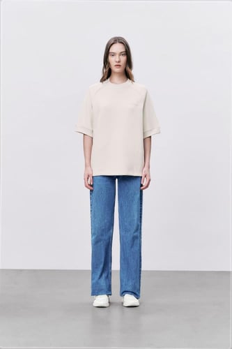 تيشيرت إنترلوك أوف وايت للجنسين