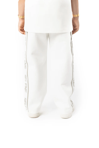 بنطلون اوف وايت بقصة مستقيمة للأطفال مع حزام خصر و...