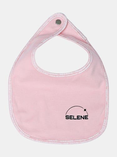 طقم بيبي وردي. اربع قطع بأزرار خلفية