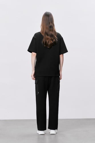 بنطال أسود للجنسين