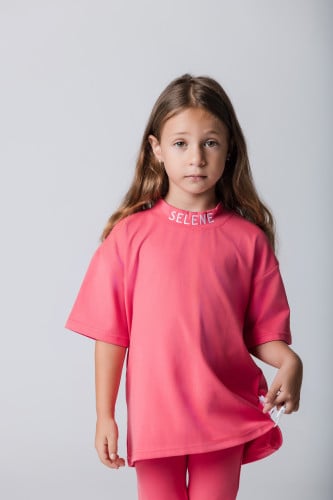 تيشيرت أواي للأطفال برقبة عالية وقصة واسعة أحمر