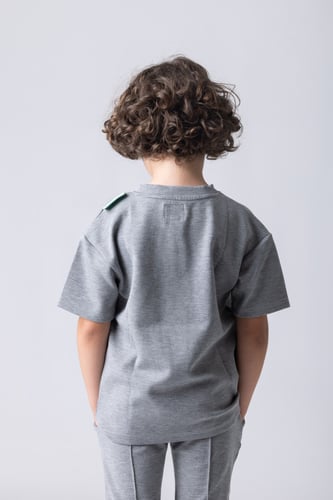 تيشيرت ليمتد أديشن بقصة واسعة للأطفال غراي