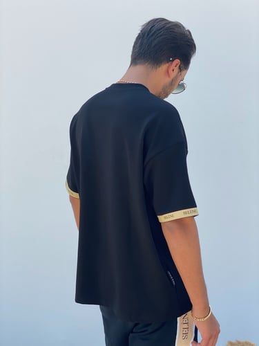 Classic Black t-shirt